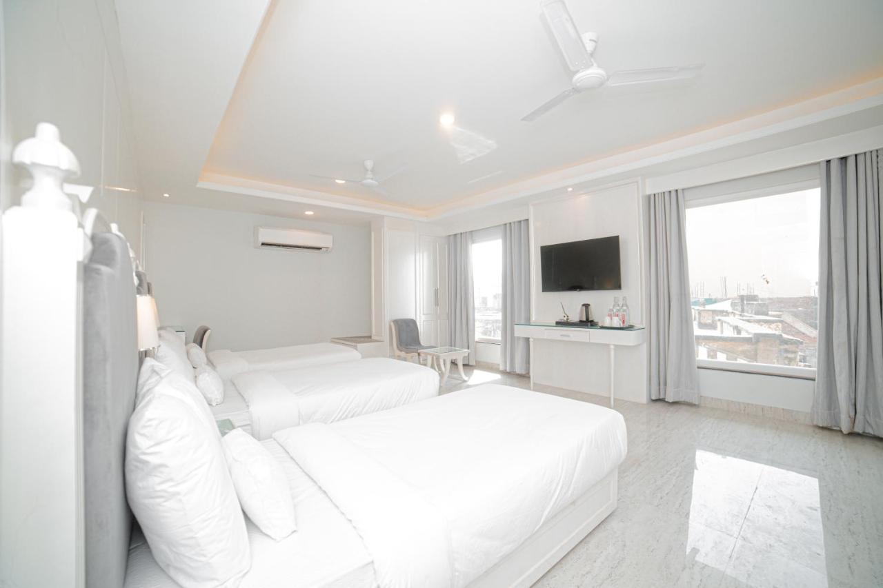 Pearl Courtyard Hotel Benares Buitenkant foto