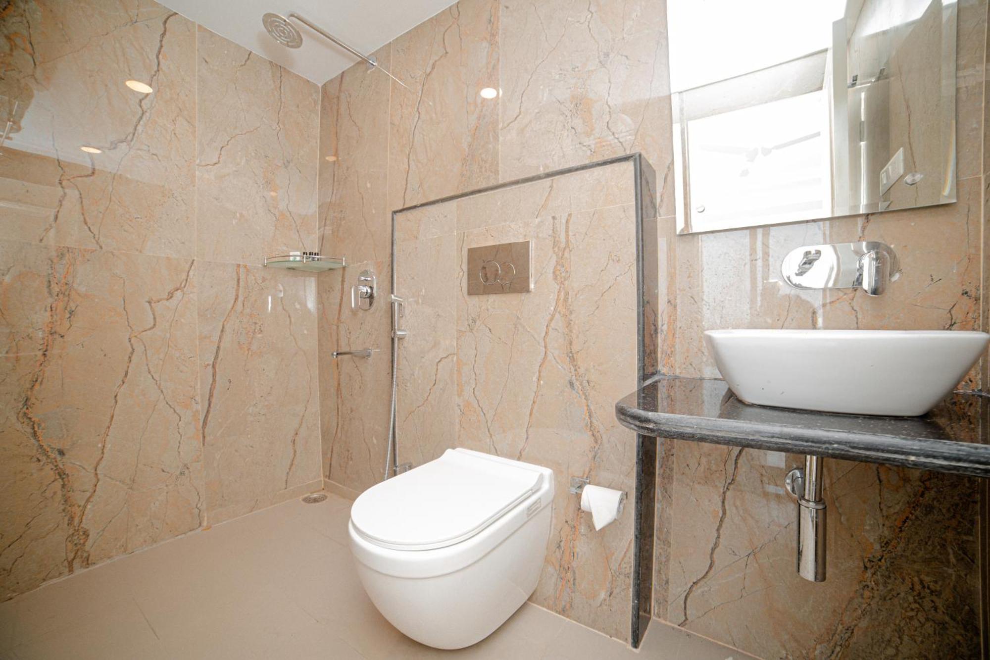 Pearl Courtyard Hotel Benares Buitenkant foto